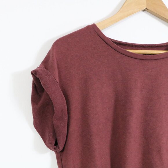*Rebel Rouge Maroon Cropped T Shirt - Picture 5 of 7